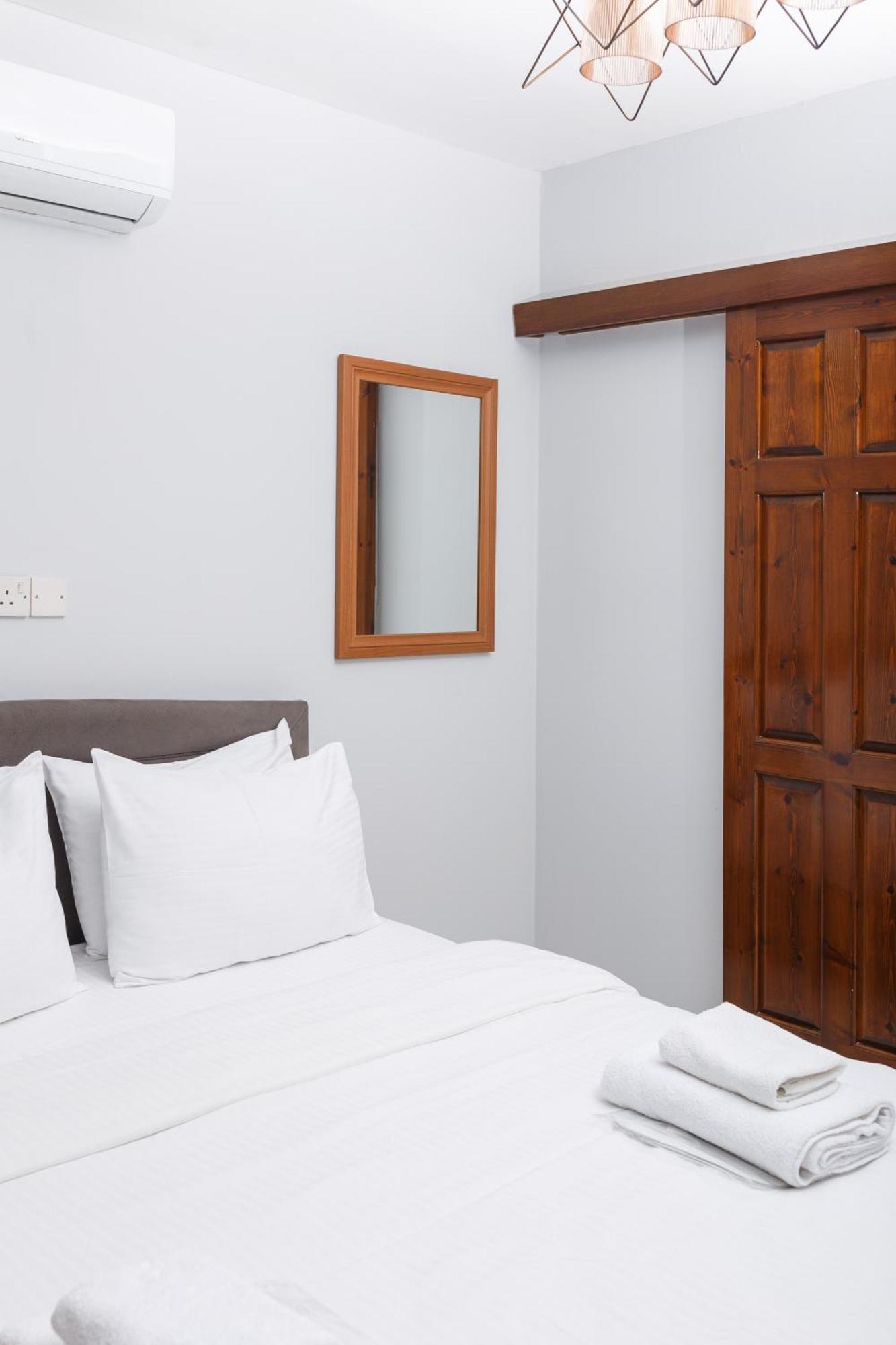 Homelike Guest House Kyrenia  Phòng bức ảnh
