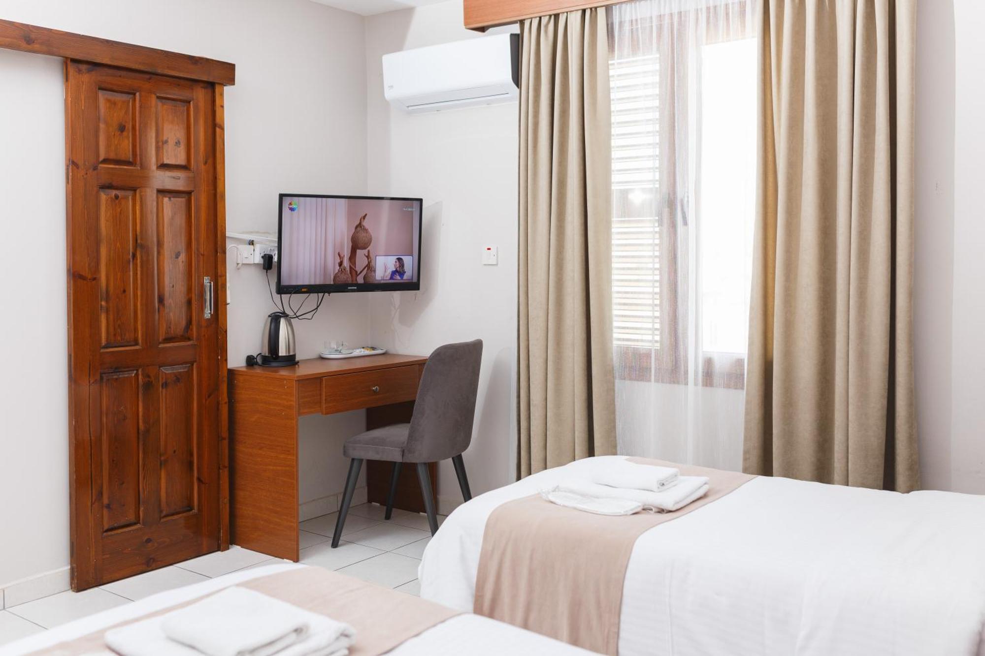Homelike Guest House Kyrenia  Phòng bức ảnh