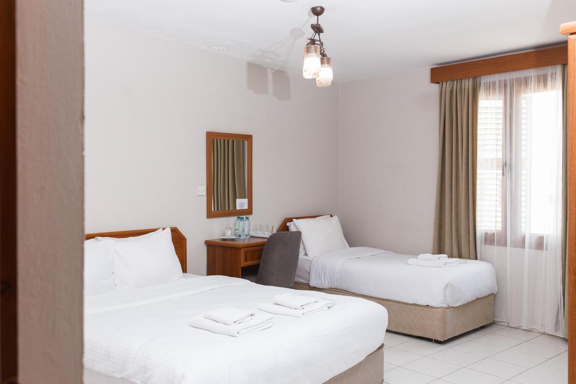 Homelike Guest House Kyrenia  Phòng bức ảnh