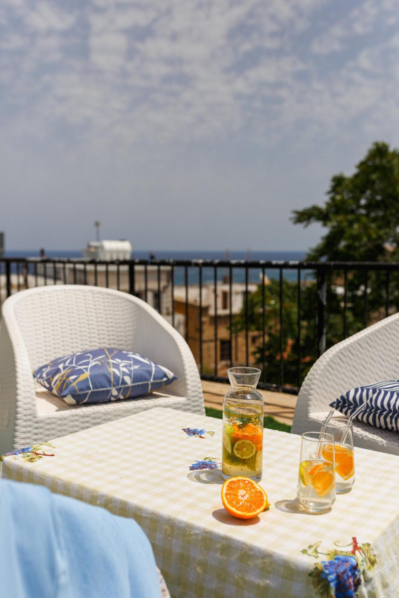 Homelike Guest House Kyrenia  Ngoại thất bức ảnh
